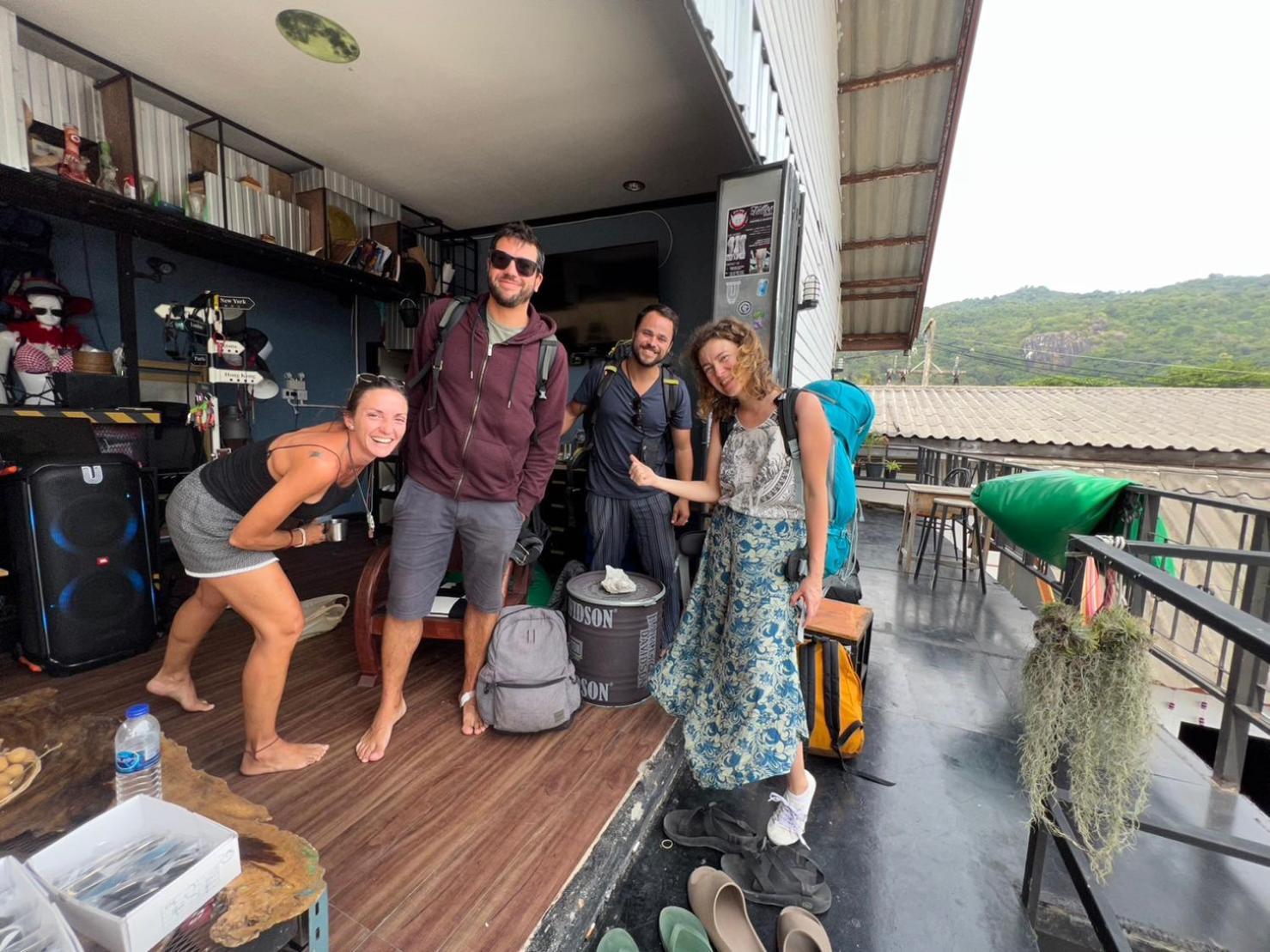 U Hostel Koh Phangan Haad Rin Ngoại thất bức ảnh