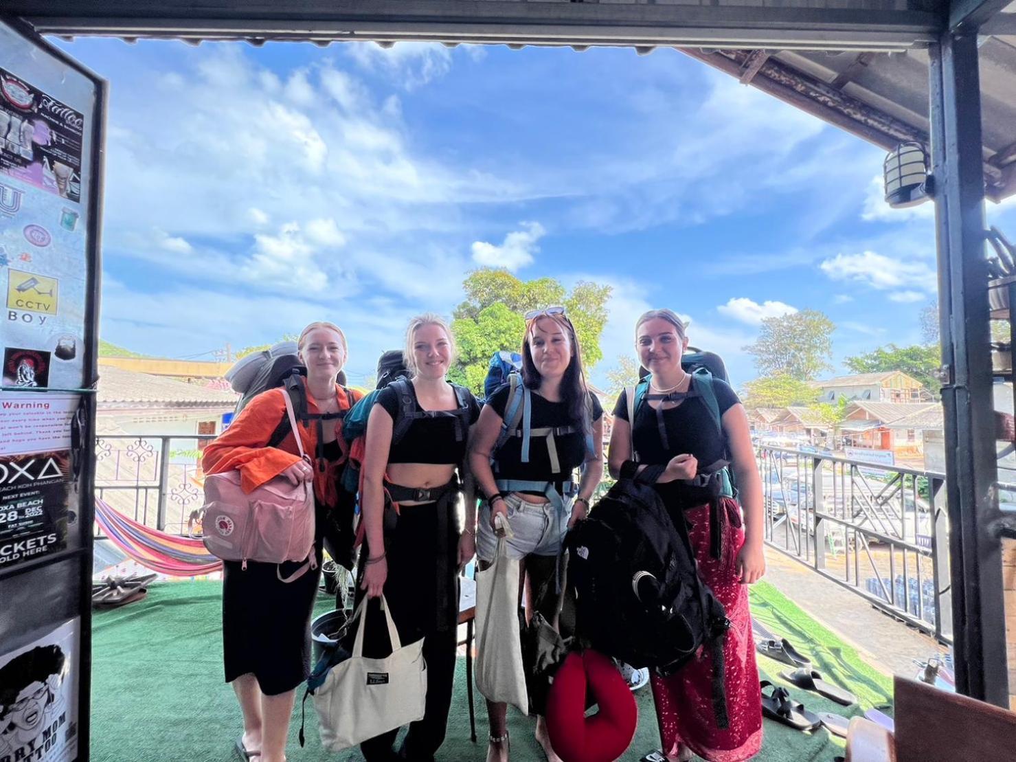 U Hostel Koh Phangan Haad Rin Ngoại thất bức ảnh